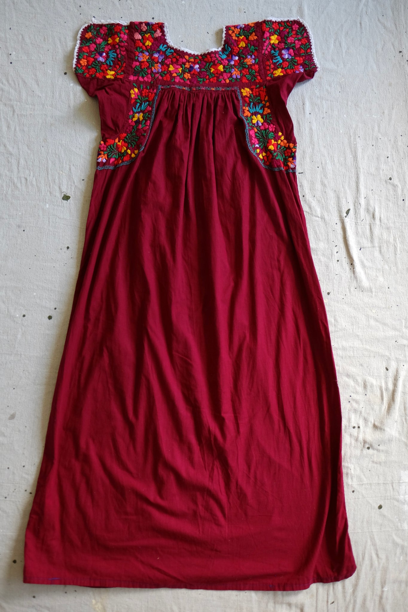 70s Mexican Embroidered Burgundy Maxi Dress - M/L