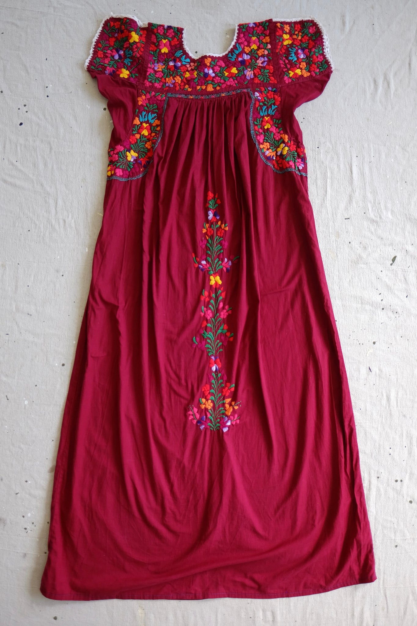 70s Mexican Embroidered Burgundy Maxi Dress - M/L