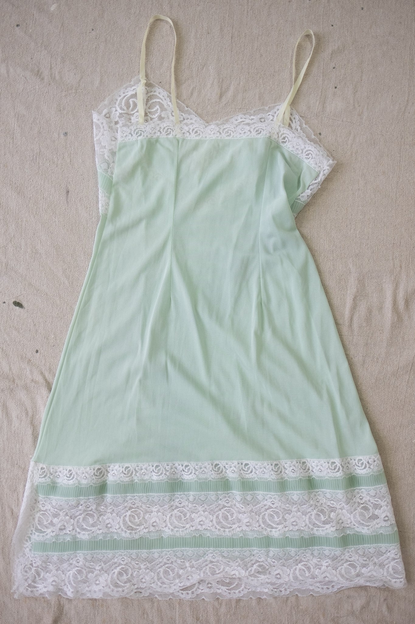 Vintage Green Slip - S