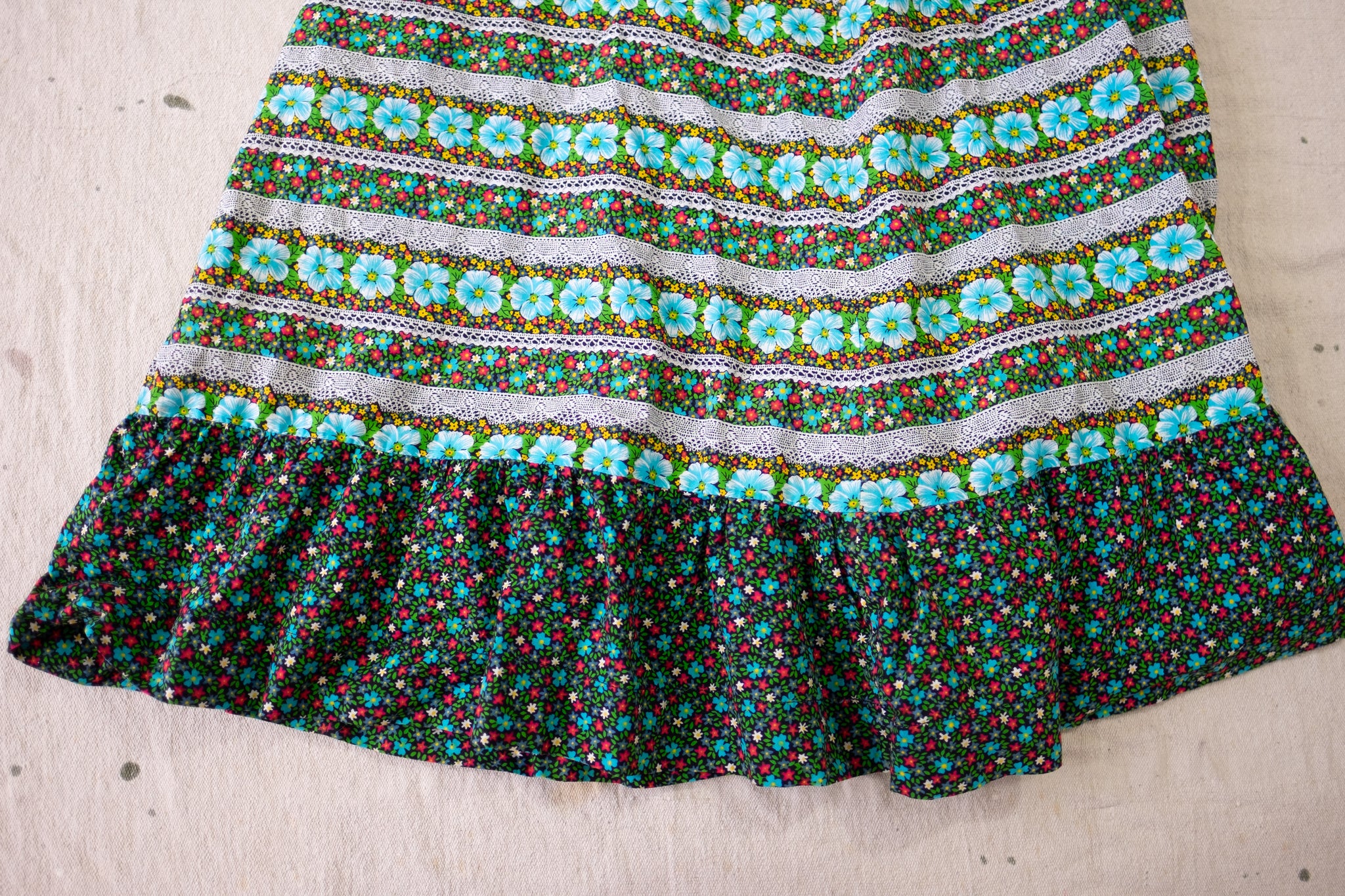 Vintage Floral Maxi Skirt - 24"