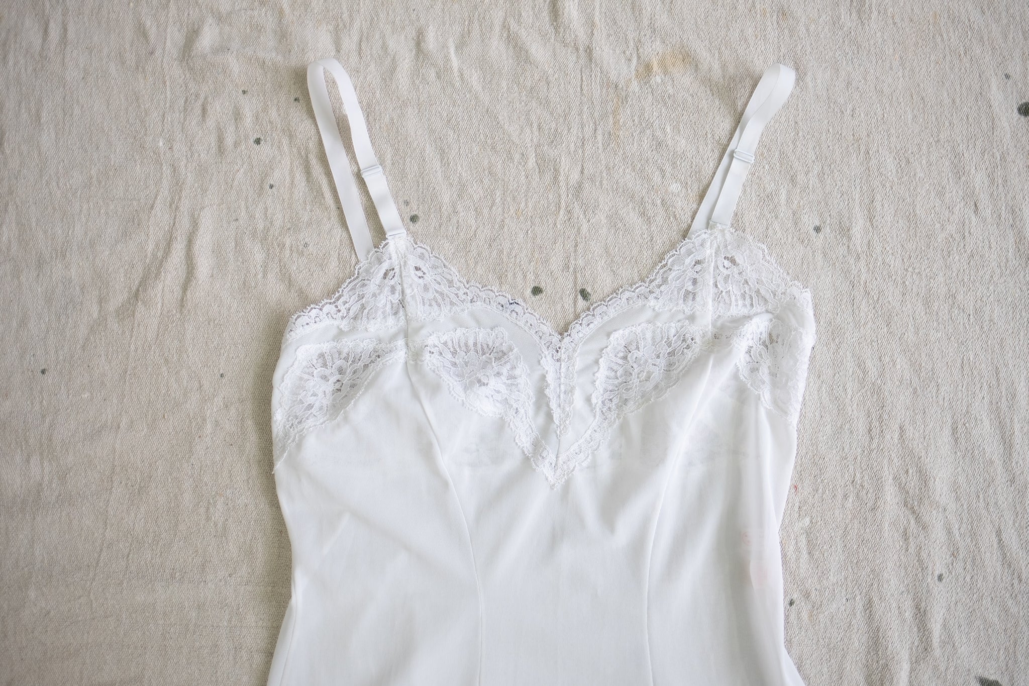 Vintage Pretty White Slip - XS