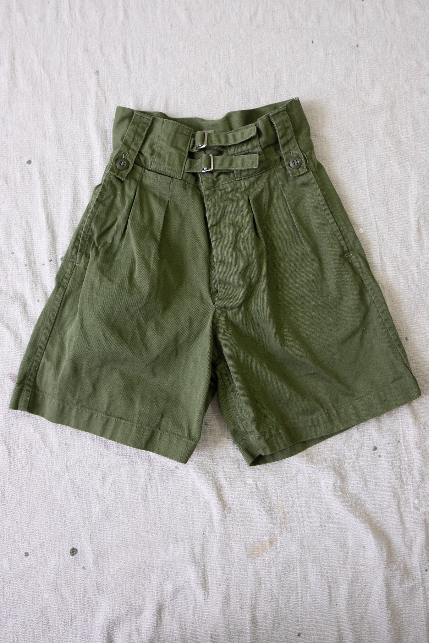 80s Australian Army Green Gurkha Shorts (23"-25")