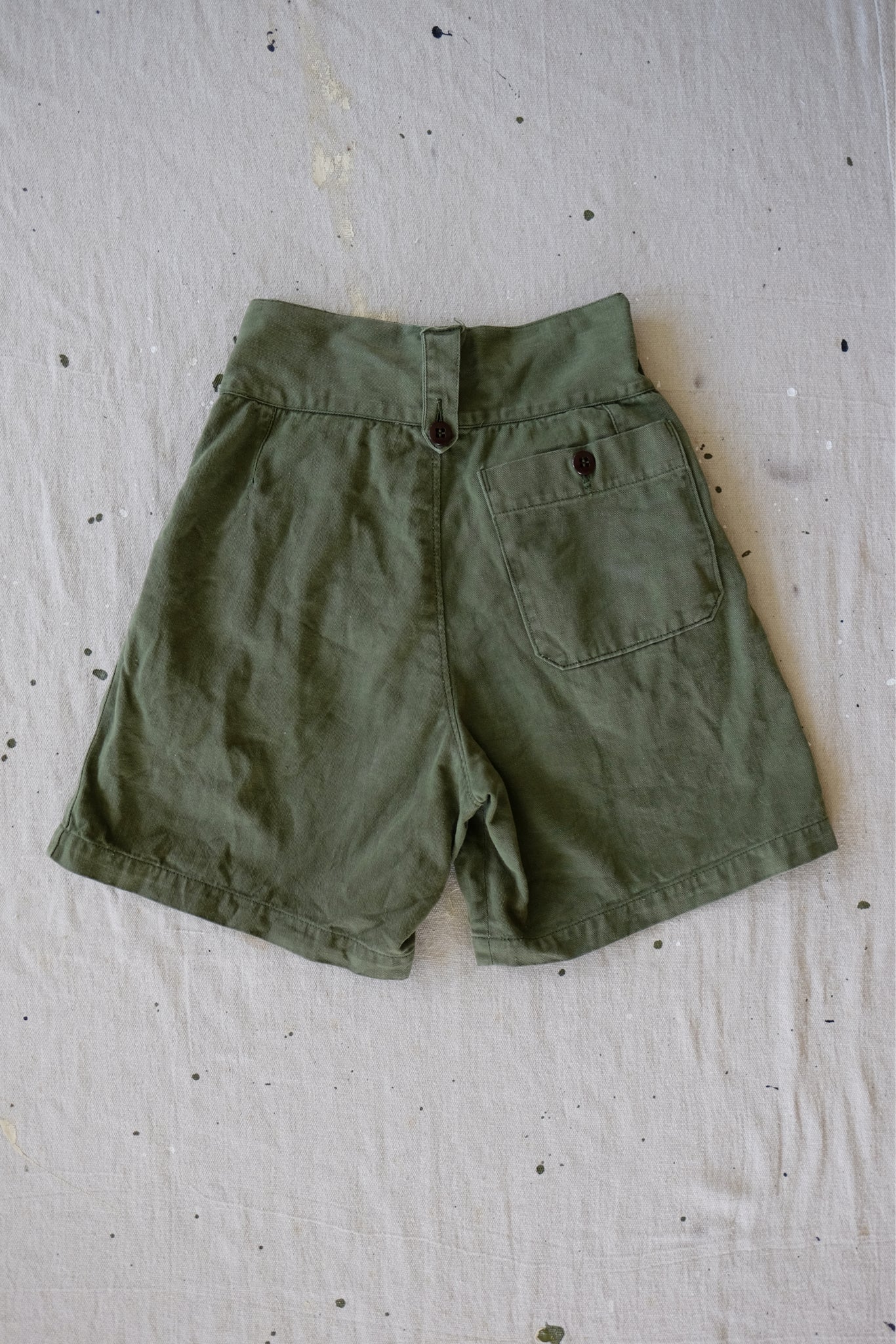 60s Australian Army Gurkha Shorts (23"-26")