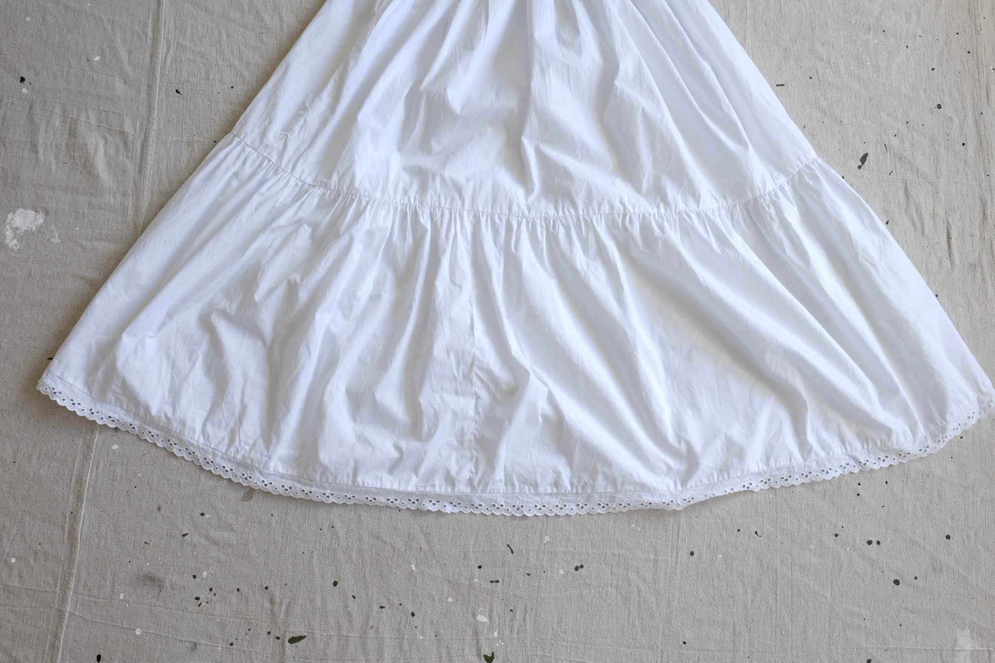 White Eyelet Petticoat / Skirt - M - XL