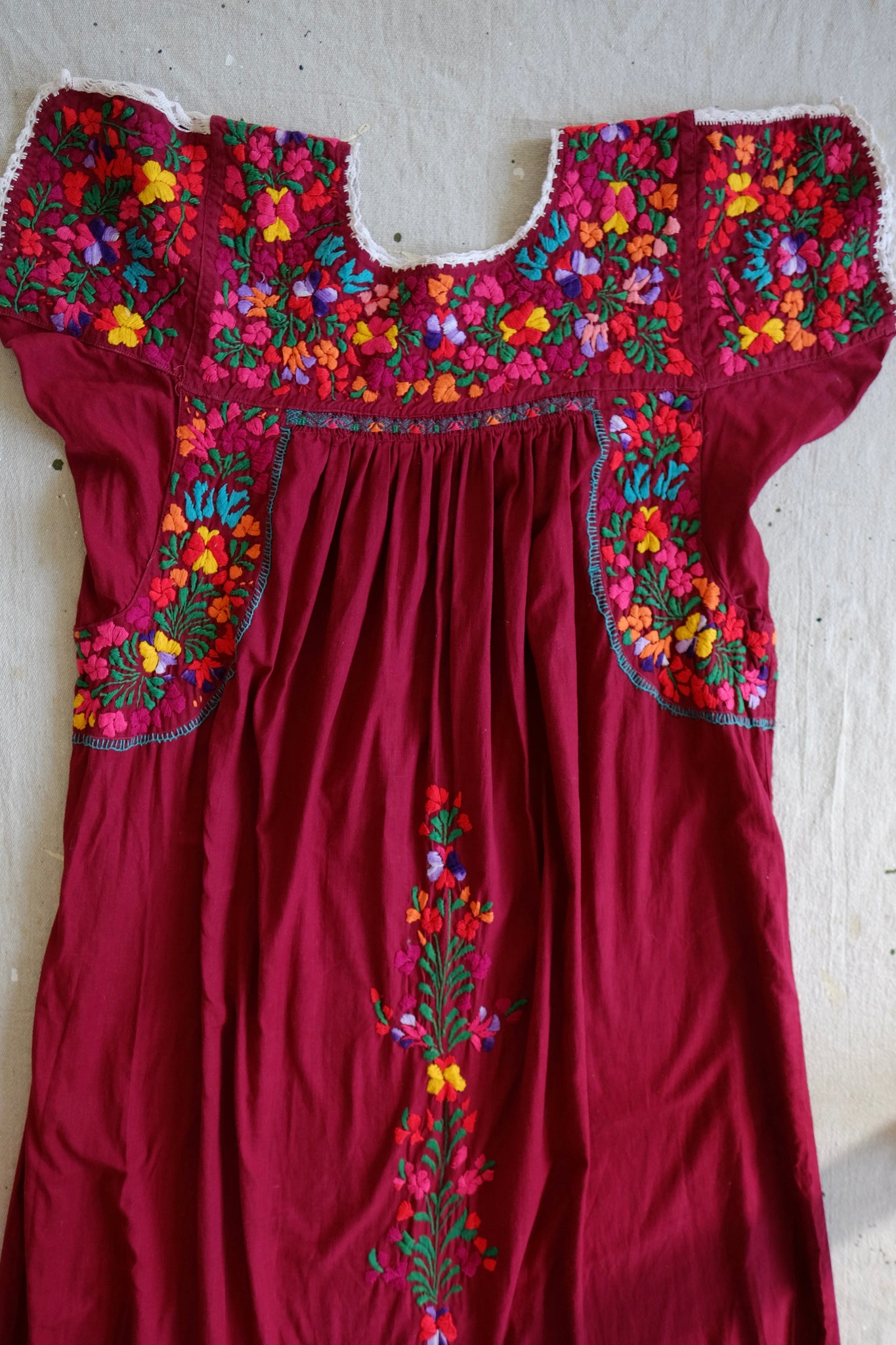 70s Mexican Embroidered Burgundy Maxi Dress - M/L